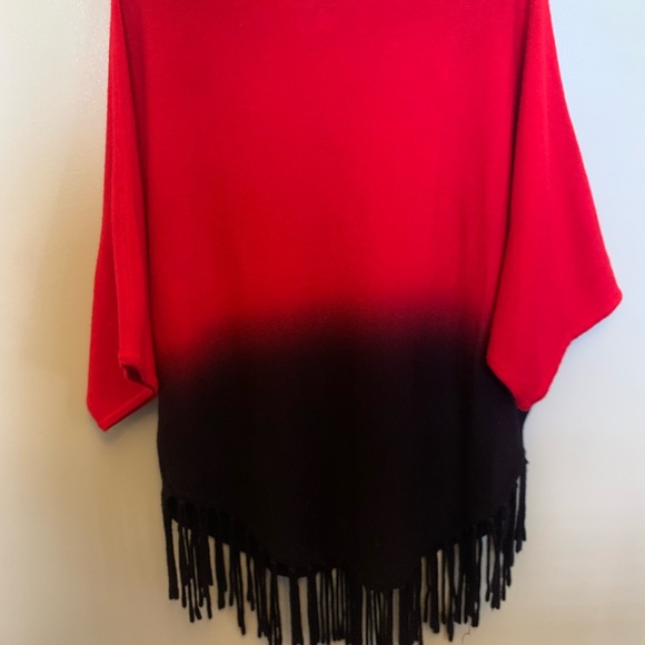 New Directions sweater with fringe - Picture 6 of 6